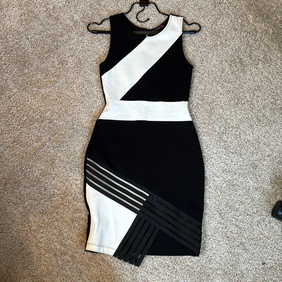 G by Guess Myranda Dress - Picture 1 of 11